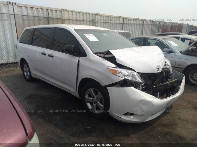 2017 Toyota Sienna v6