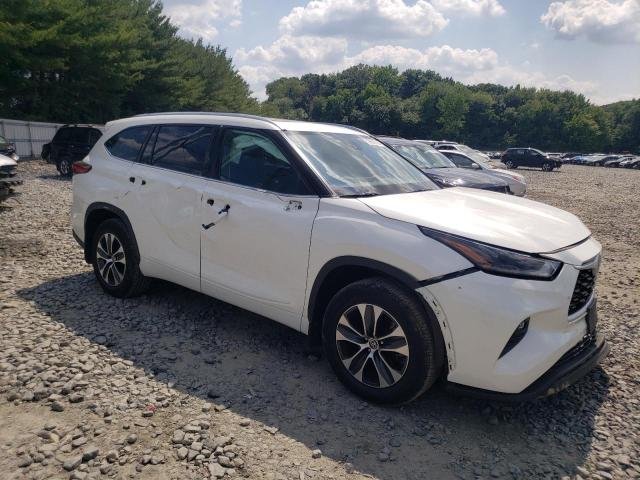 2021 TOYOTA HIGHLANDER v6