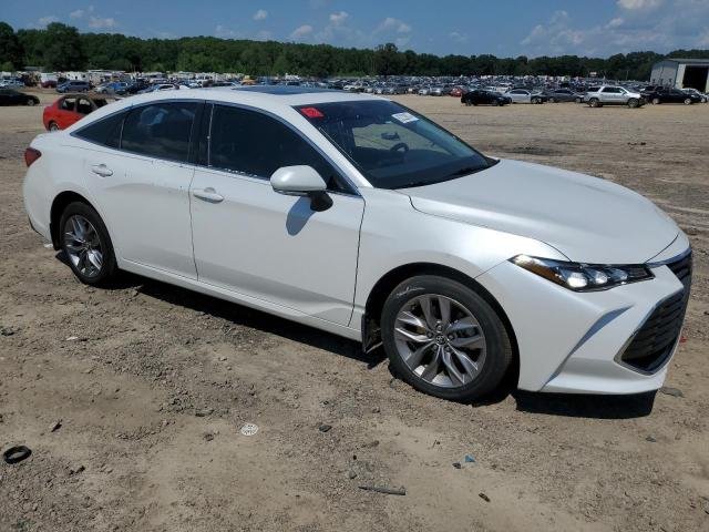 2020 Toyota Avalon v6